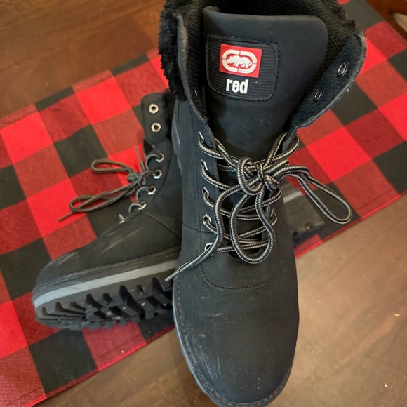 Red Shoes - Ecko Red Black Winter Boots